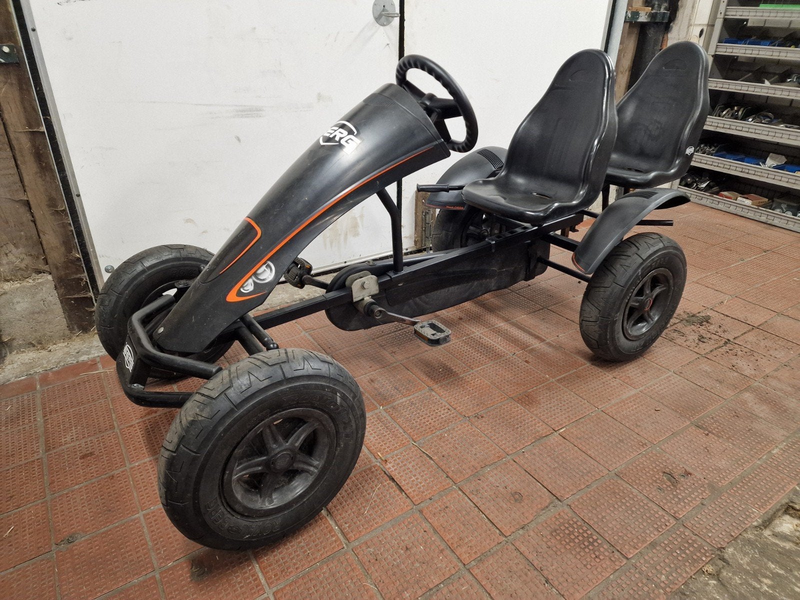 Berg Skelter XL Black Edition incl Duo Stoel., Ophalen, Zo goed als nieuw, Berg, Vrijloopautomaat