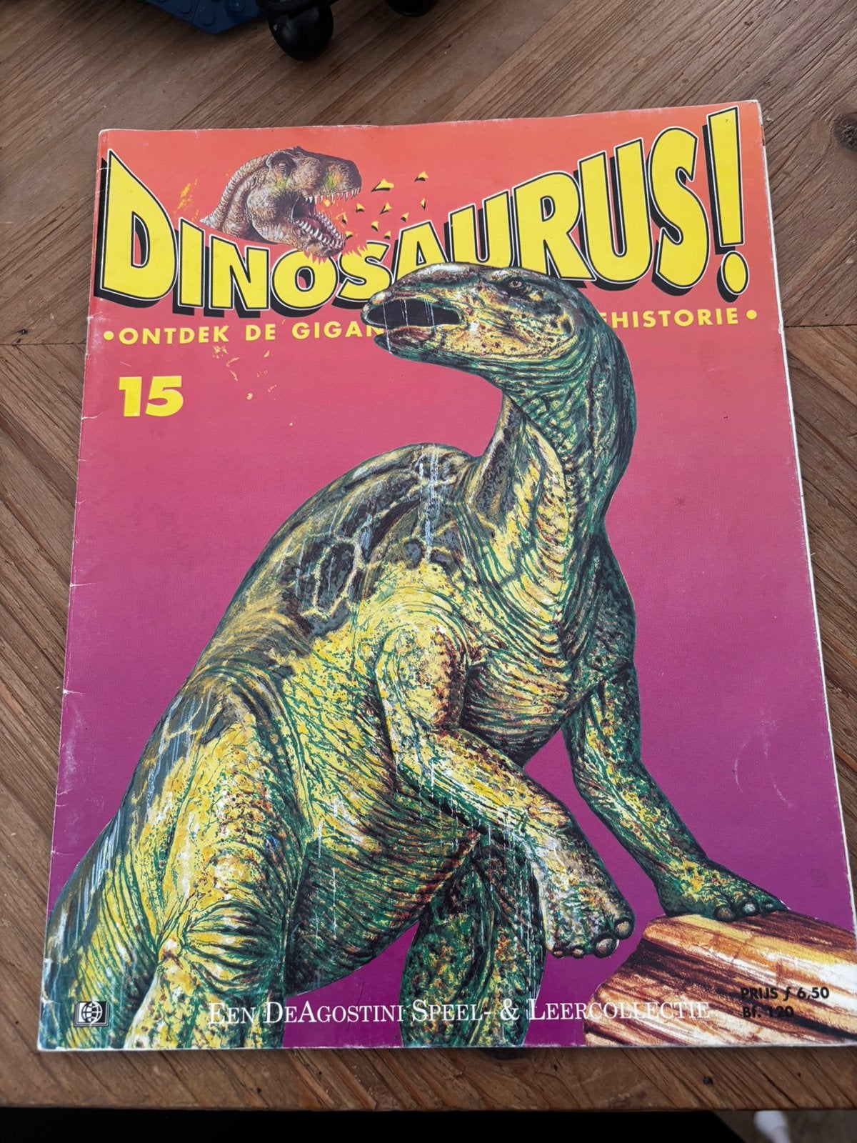 Tijdschrift Dinosaurus nr 15 1993, Boeken, Eén stripboek, Ophalen of Verzenden, Zo goed als nieuw