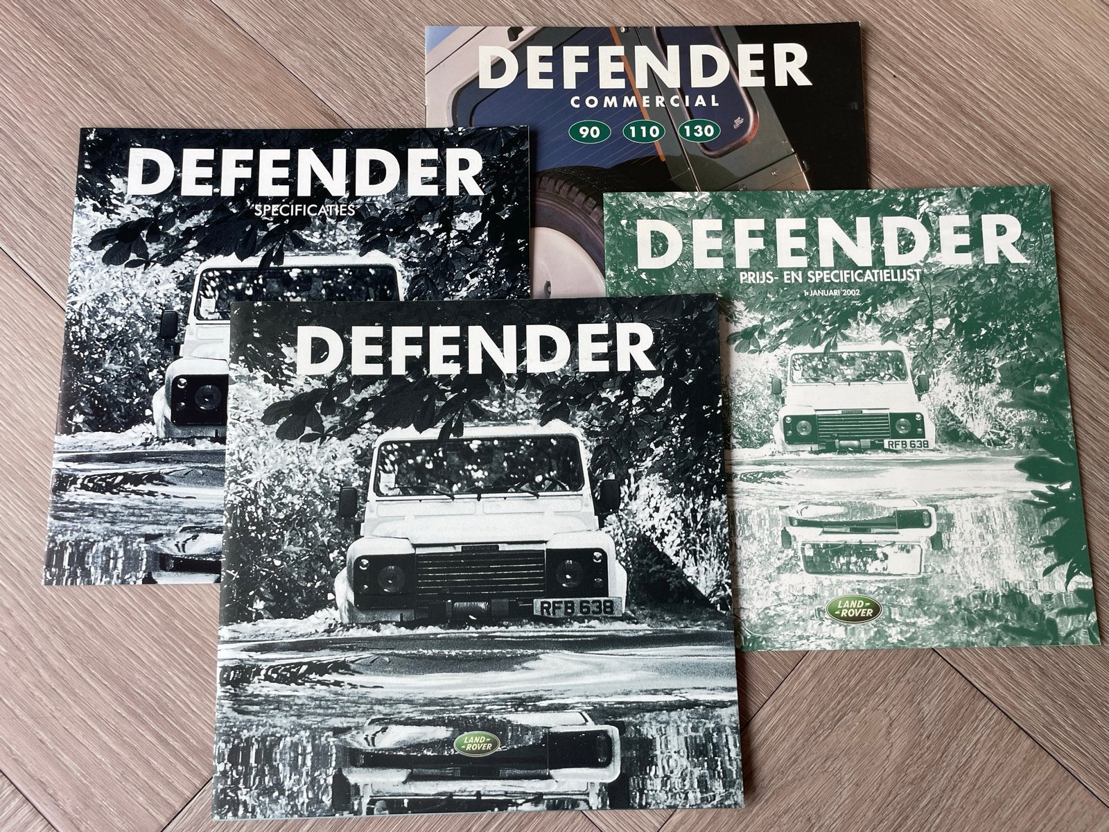 Land Rover Defender Brochures (2002), Nederlands, Boeken, Ophalen of Verzenden, Nieuw, Overige merken