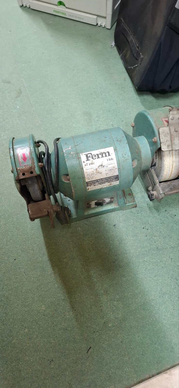 ferm slijpmachine, Doe-het-zelf en Verbouw, Ophalen, Gebruikt, Minder dan 700 watt, Werkbankslijpmachine