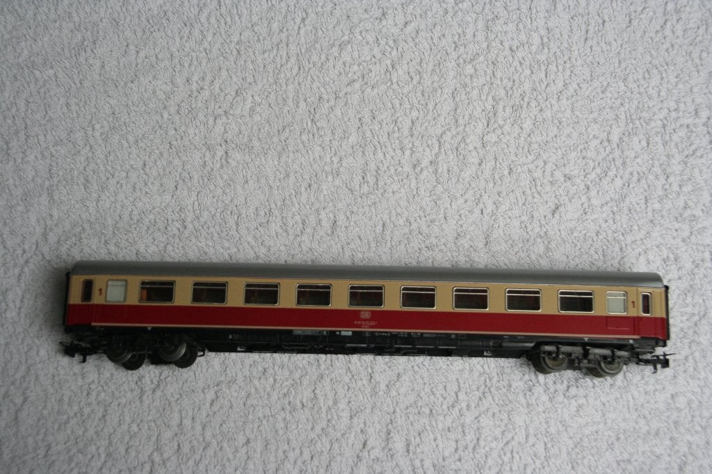 Märklin HO 4086 Personenrijtuig 1e klasse 'TEE' DB (4.7), Wisselstroom, Wagon, Ophalen of Verzenden, Zo goed als nieuw