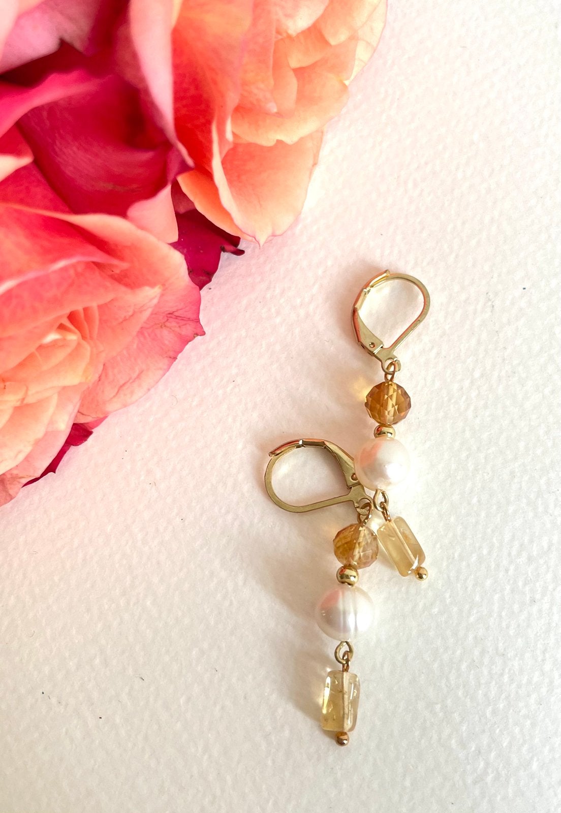 Citrine met parel oorbellen, Sieraden, Tassen en Uiterlijk, Oorbellen, Hangers, Geel, Nieuw, Ophalen of Verzenden