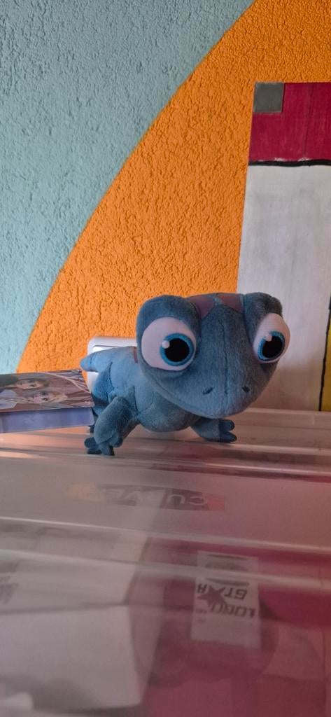 Disney Frozen 2 Bruni de Vuurgeest salamander knuffel., Ophalen of Verzenden, Nieuw