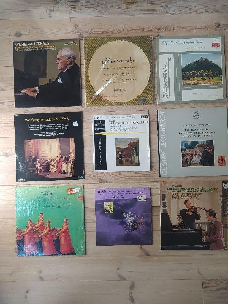70 lp's + 2 cassettes en 19 singels in goede staat, Gebruikt, Overige formaten, Overige typen, Inclusief binnenhoes