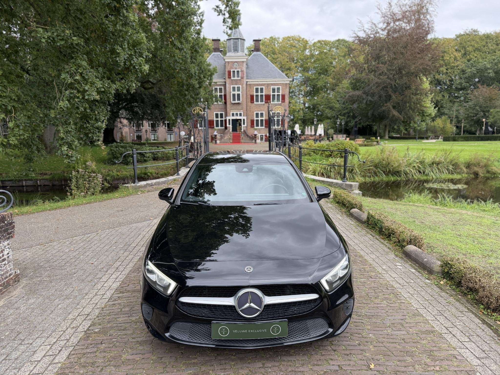 Mercedes-Benz A-klasse 200 Business Solution | Leder | Camer, Auto's, 1350 kg, Gebruikt, 4 cilinders, Leder en Stof