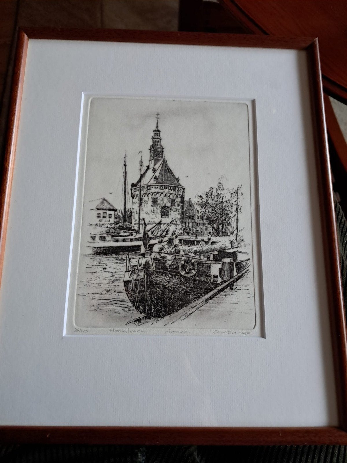 Ets van Albertus Wieringa
Met Certificaat op Achterkant zie, Antiek en Kunst, Kunst | Etsen en Gravures, Ophalen, Ingelijst, Stadsgezicht