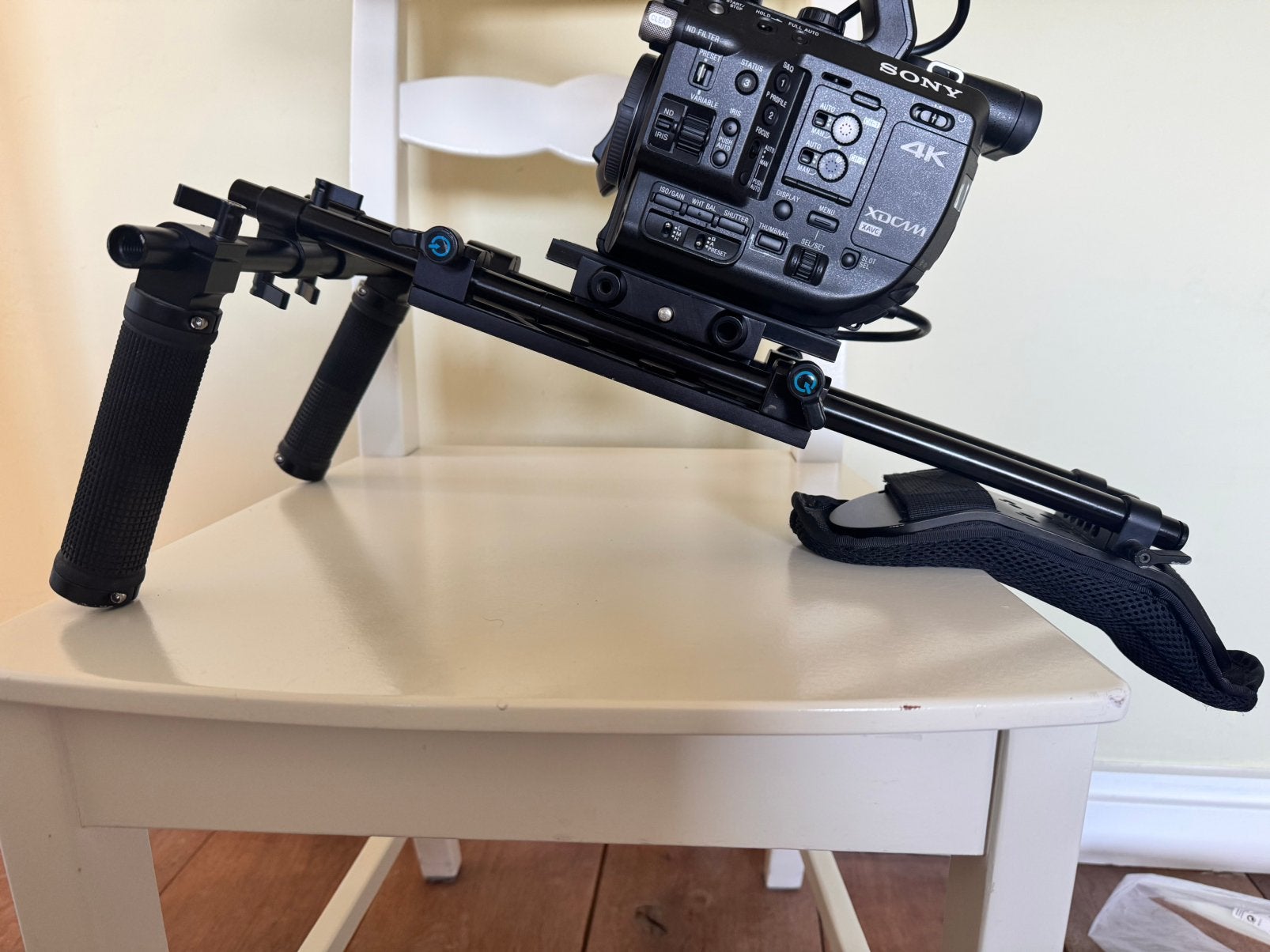 Shoulder rig / schouder statief, Ophalen of Verzenden, Zo goed als nieuw, Audio