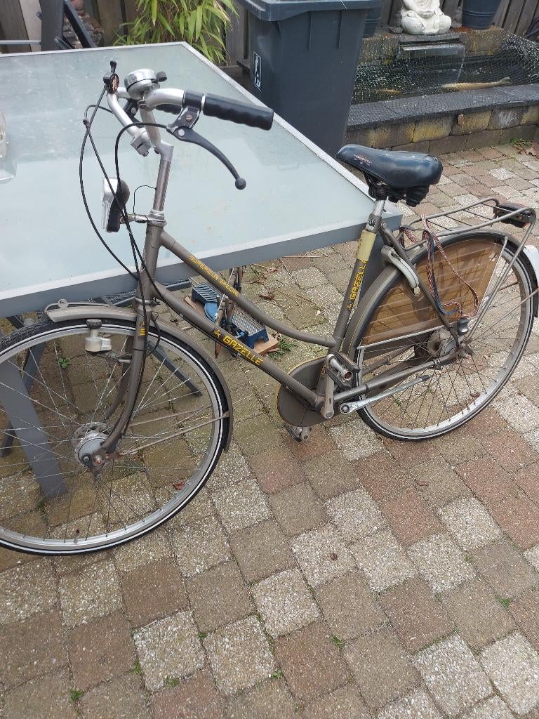 Fiets Gazelle., Ophalen, Gebruikt, Velgrem, Versnellingen
