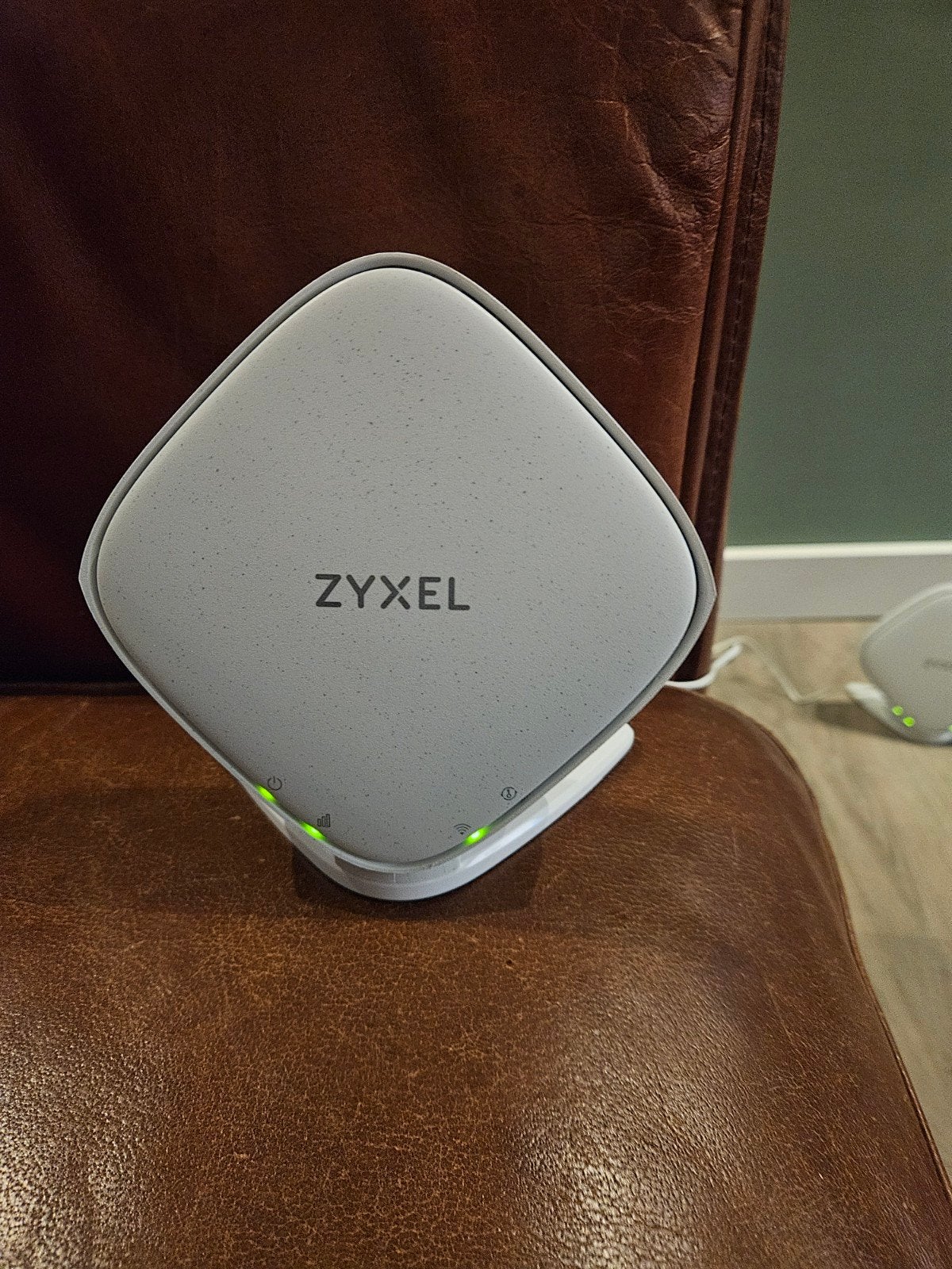 Zyxel 5600 Draadloze Versterker, Computers en Software, Ophalen of Verzenden, Gebruikt, Zyxel