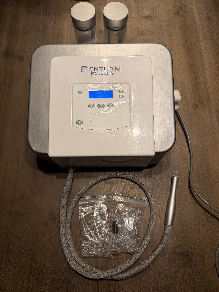 Bentlon Micrader microdermabrasie incl. 57 mondstukjes, Ophalen of Verzenden, Gebruikt, Gehele gezicht, Overige typen
