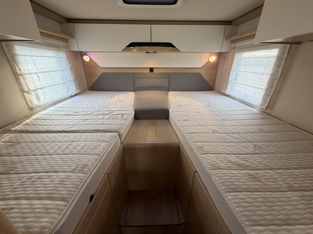 Hymer B-MC I 600, Levelsysteem, Lithium, Omvormer, 177PK Aut, Afzuigkap, Ringverwarming, Bedrijf, Diesel