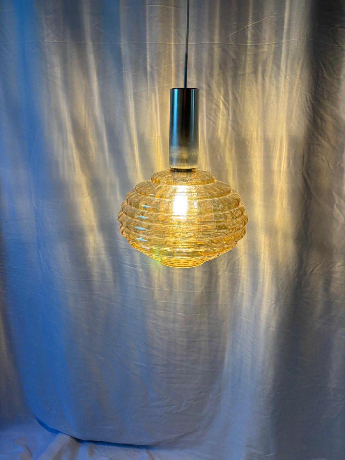 Vintage jaren '60/'70 amberglazen beehive hanglamp MCM, Ophalen of Verzenden, Gebruikt, Glas