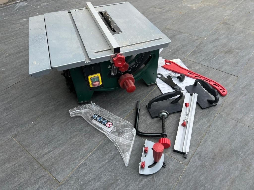 Parkside tafelzaag PMTS 210 A1 – compleet met accessoires, Ophalen, Cirkelzaag, Zo goed als nieuw, 30 tot 70 mm