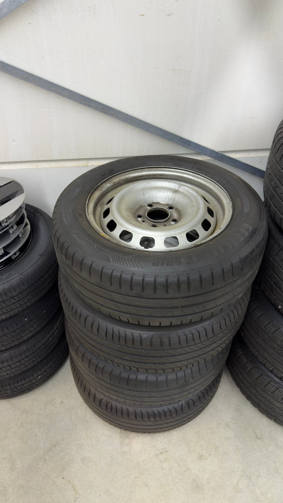 Stalen velgen + banden | 195/65-15 | 5x108 | Peugeot Partner, 15 inch, Banden en Velgen, Ophalen of Verzenden, 195 mm