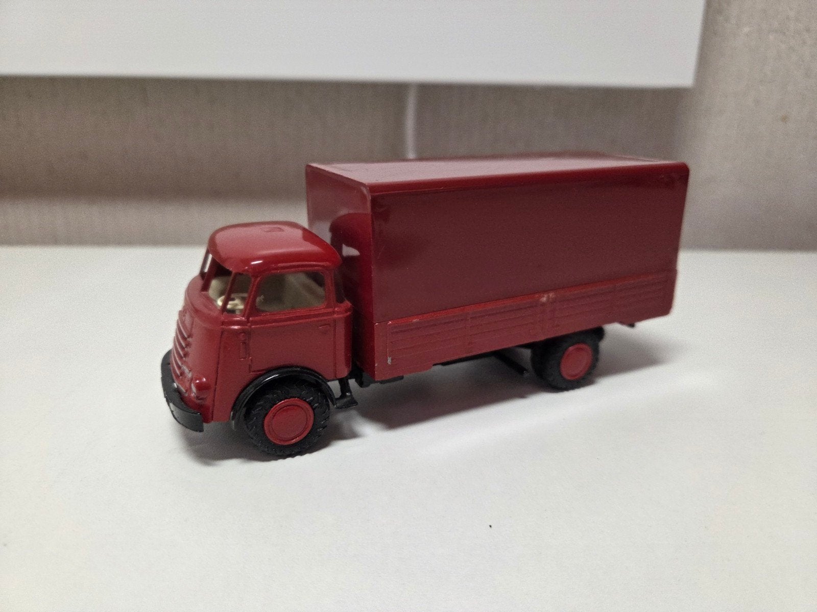 Lion Car DAF met huif, Ophalen of Verzenden, Zo goed als nieuw, Bus of Vrachtwagen, Lion Toys