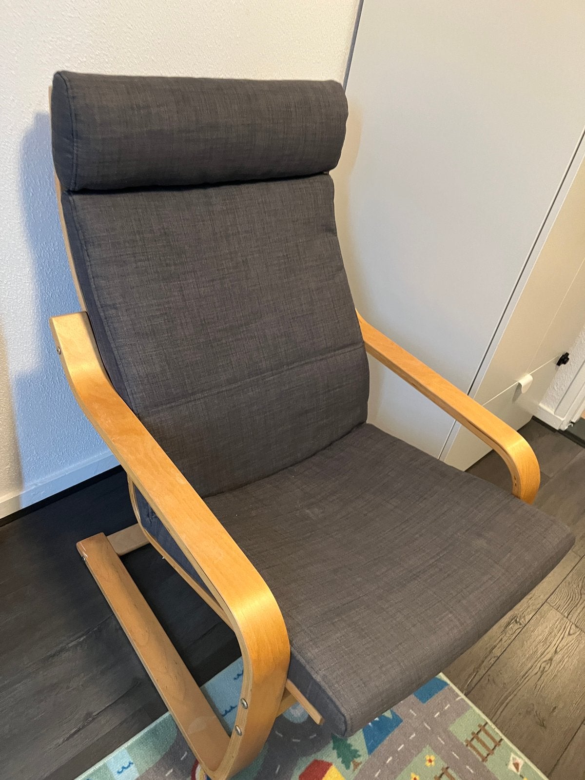 IKEA Poäng fauteuil met donkergrijs kus, Ophalen, Gebruikt, Hout, Eén