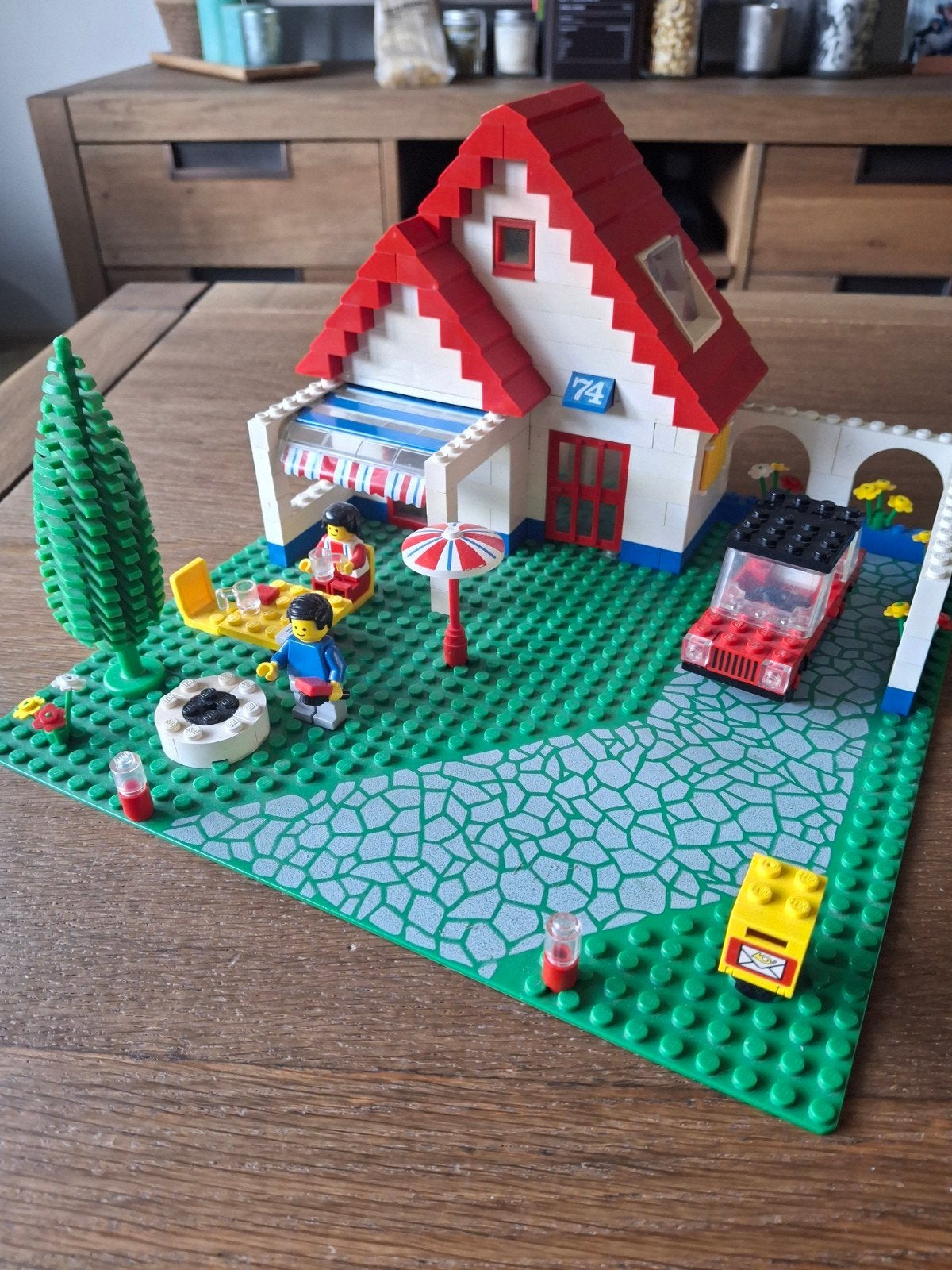 Vintage LEGO Legoland 6374 - Huis met tuin en figuren, Ophalen of Verzenden, Gebruikt