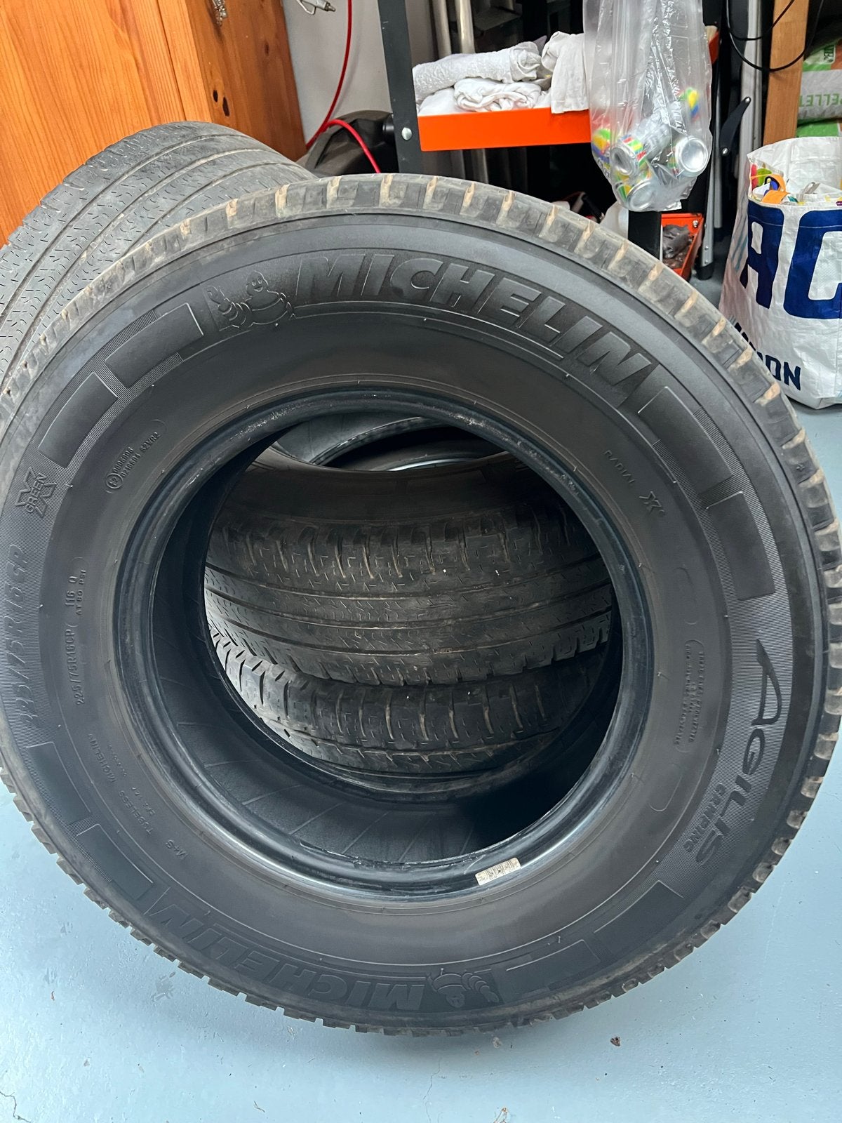 Michelin Agilis 225/75R16CP banden, Ophalen, 16 inch, All Season, Band(en)