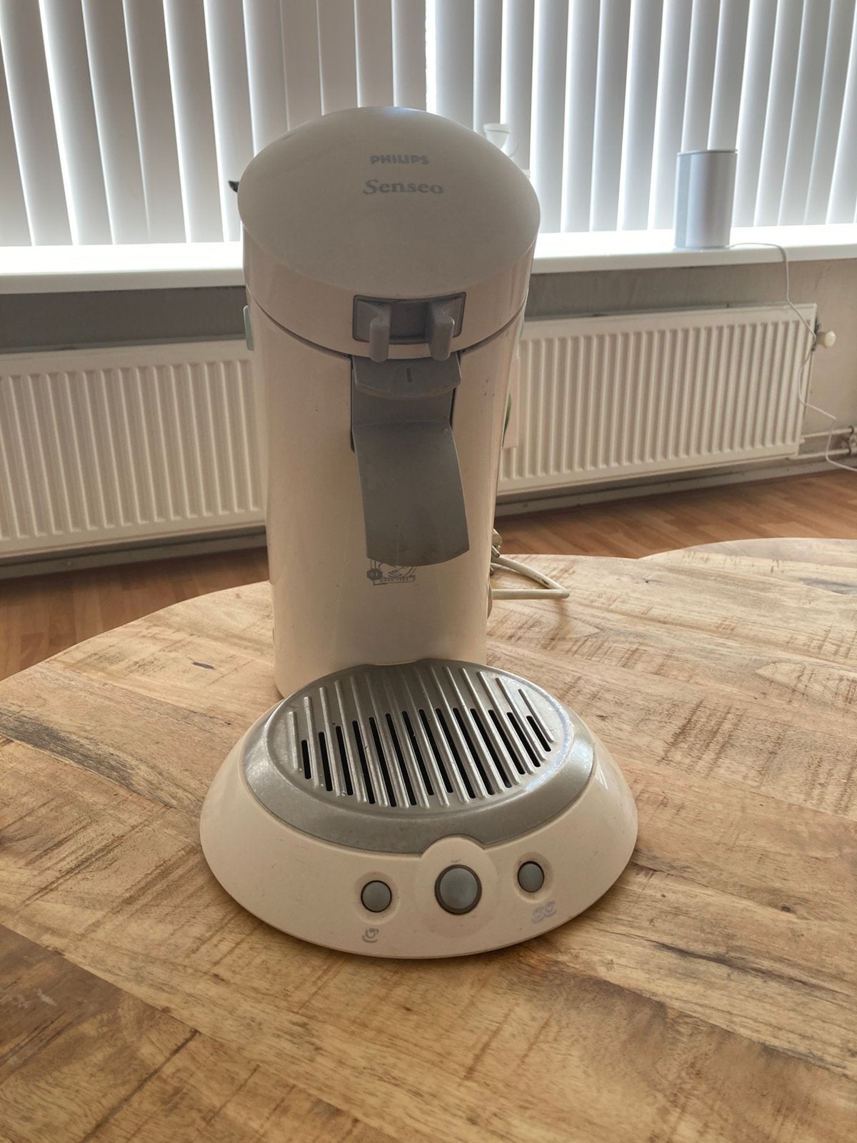 Philips Senseo in de kleur wit/beige, Ophalen of Verzenden, Zo goed als nieuw, Koffiemachine