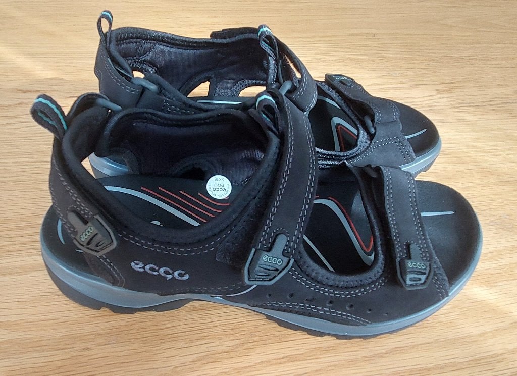 Ecco Offroad sandalen maat 42, Kleding | Dames, Schoenen, Verzenden, Zwart, Sandalen of Muiltjes, Zo goed als nieuw
