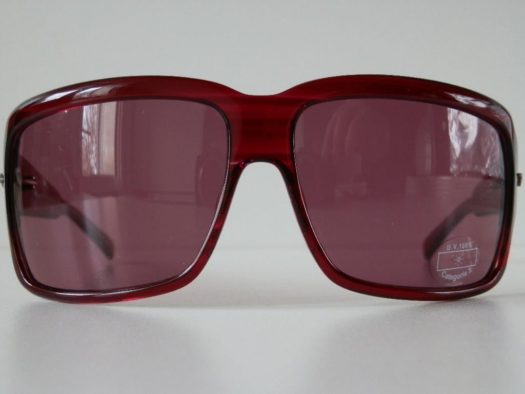 Oxydo Arka zonnebril. By Safilo., Overige merken, Zonnebril, Overige kleuren, Ophalen of Verzenden