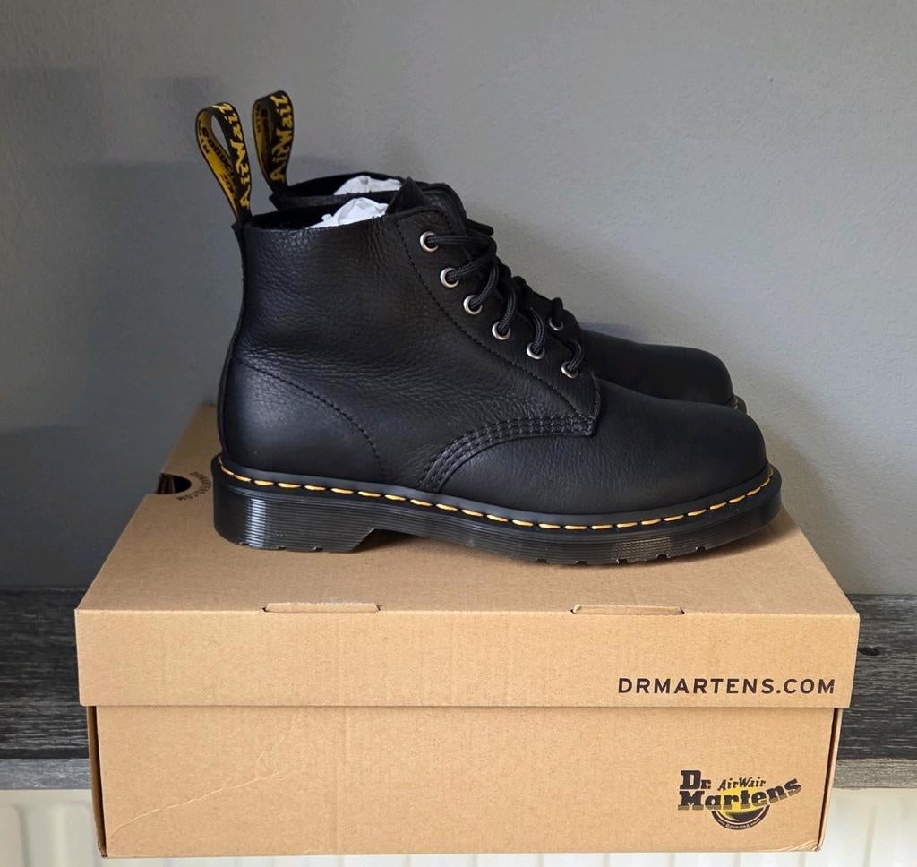 NIEUW Dr. Martens 101 Ambassador Zwart Maat 39/40, Zwart, Lage of Enkellaarzen, Nieuw, Ophalen of Verzenden