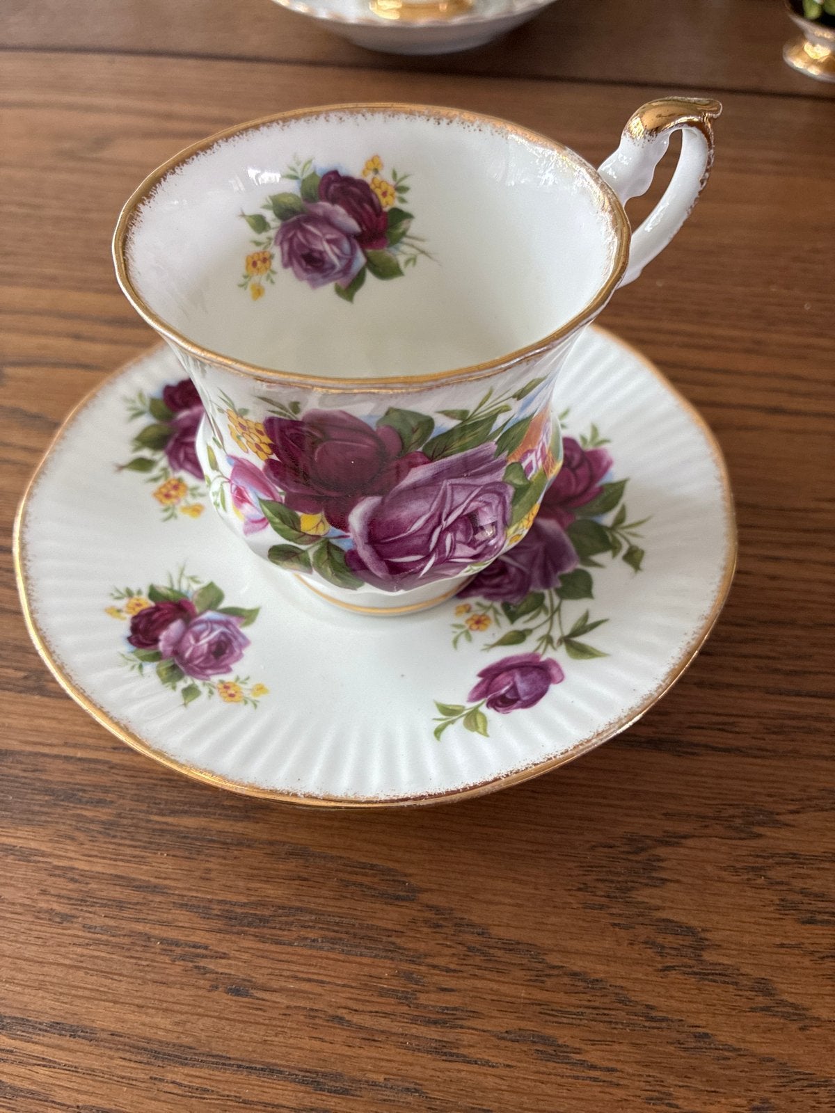 Rosina China Co Ltd Queen's the 'Rosina' the Cottage kop en, Ophalen