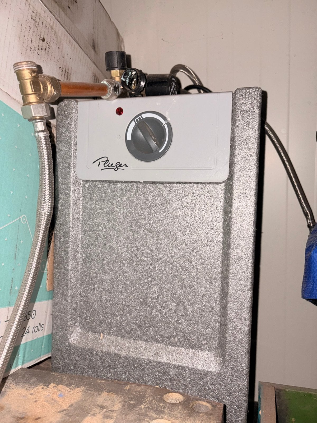 Plieger 10L Hotfill Boiler - Zo goed als nieuw, Doe-het-zelf en Verbouw, Ophalen, Gebruikt, Aardgas, Boiler