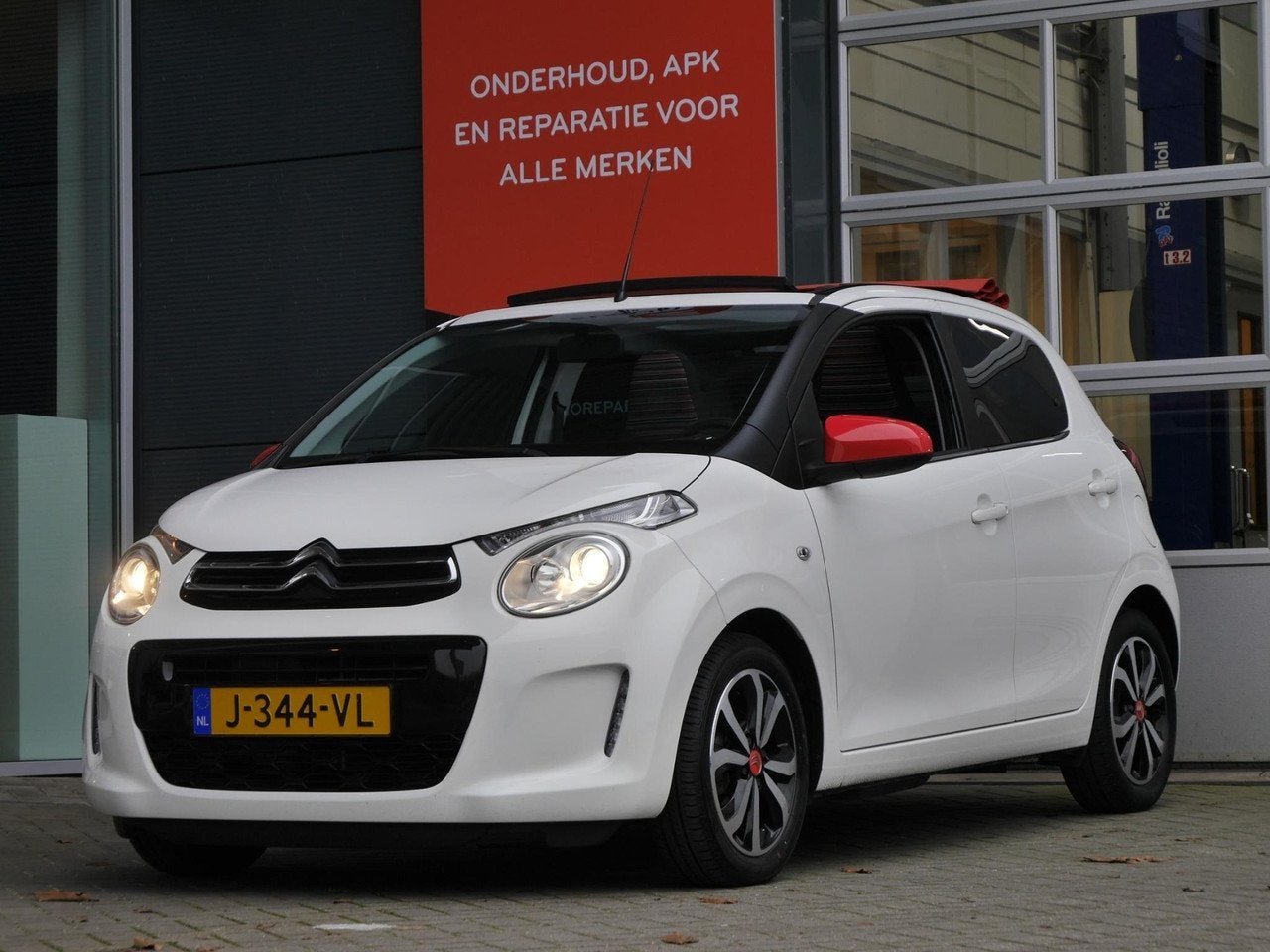 Citroën C1 1.0 VTi Airscape Shine | Cabrio dak | Achteruitr, Gebruikt, 4 stoelen, C1, Bedrijf