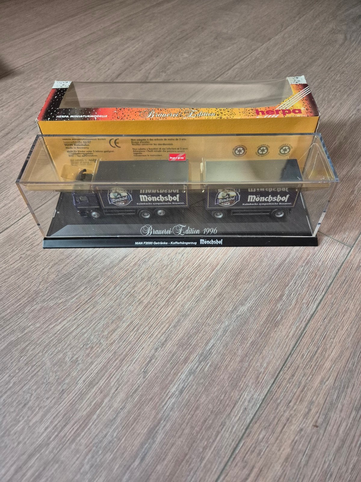 Herpa Mönschhof MAN F2000 getränke-köfferhangerzug 1:87, Hobby en Vrije tijd, Modelauto's | 1:87, Ophalen of Verzenden, Nieuw