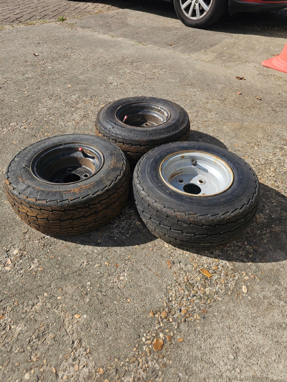 3x 6.5x6.50-8 banden met velg balonband vouwwagen grasmaaier, Ophalen, Gebruikt
