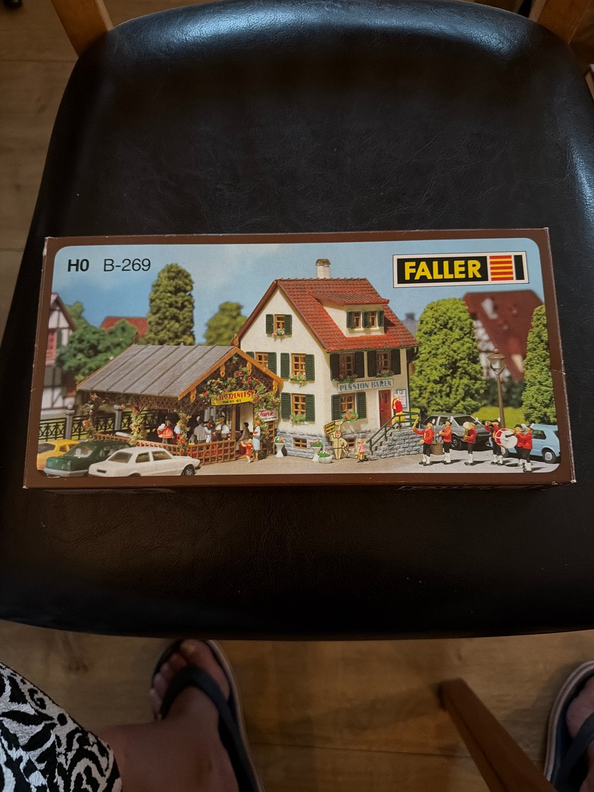 Vintage Faller B-269 H0 Dorpscafé met terras, Hobby en Vrije tijd, Ophalen of Verzenden, Gebruikt, Brug, Tunnel of Gebouw, Overige merken