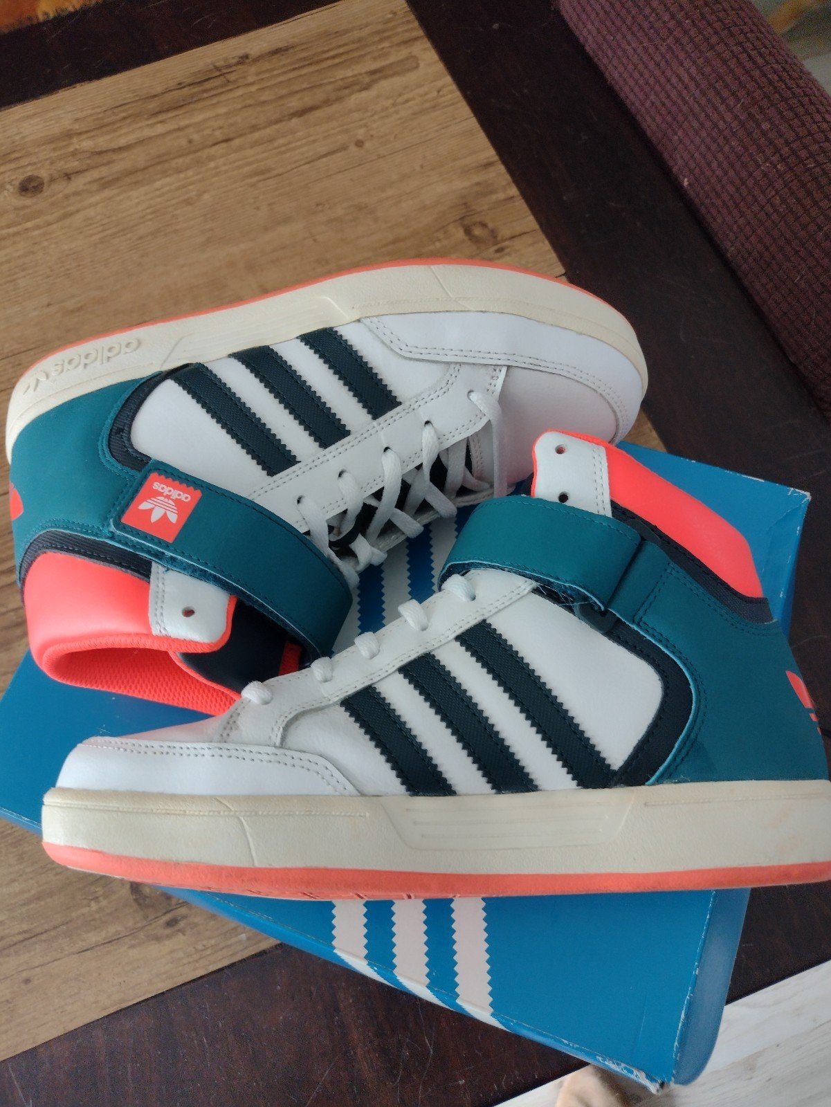 Stoere adidas Originals sneakers, Ophalen of Verzenden, Zo goed als nieuw, Wit, Sneakers of Gympen