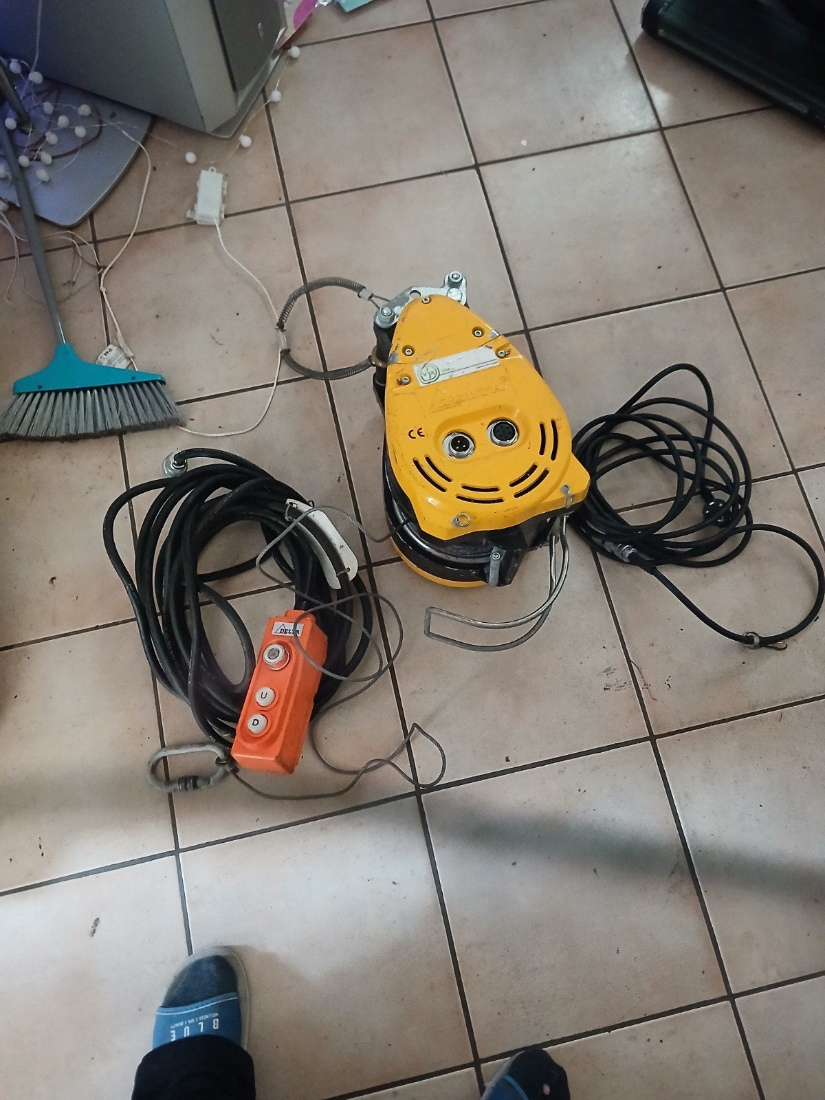 Elektrische takel Delta 500kg, Ophalen of Verzenden, Gebruikt, Elektrisch