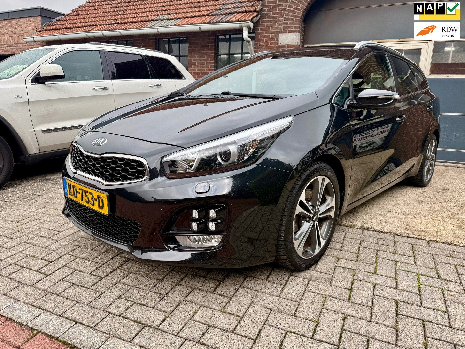 Kia Cee'd Sportswagon 1.0 T-GDi GT-Line I CLIMA I CRUISE I C, Voorwielaandrijving, Stof, Euro 6, Zwart