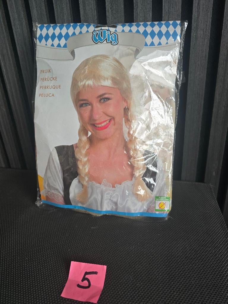 Nieuw Wig pruik Heidi blond, Ophalen of Verzenden, Nieuw, Accessoires
