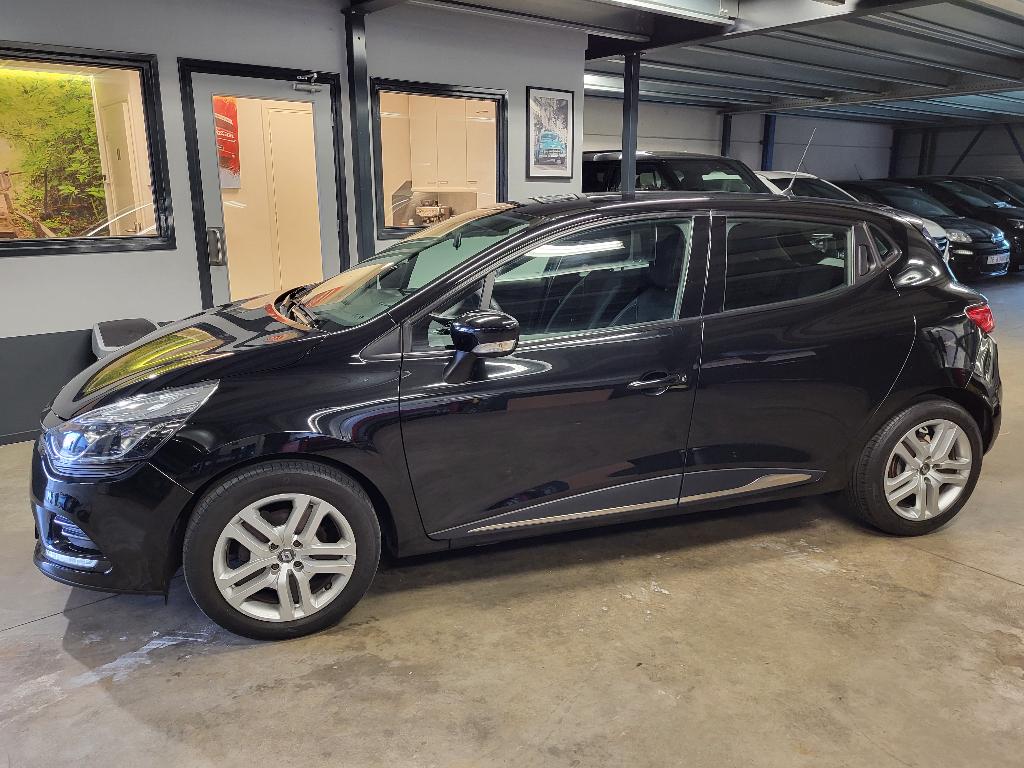 Renault Clio Energy 5-Drs. TCe 90pk Eco2 S&S bj.2018 Zwart, Voorwielaandrijving, 898 cc, Stof, 1057 kg