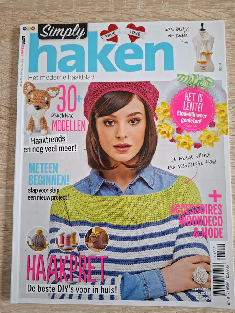 Simply Haken - Het moderne haakblad - april/mei 2015, Ophalen of Verzenden, Gebruikt, Haken, Patroon of Boek