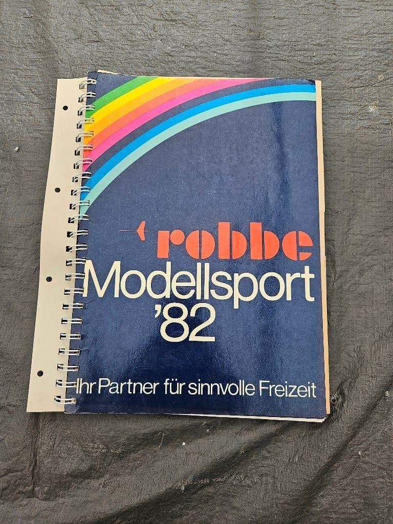 Vintage modelbouw cataloog Robbe 1982, Ophalen of Verzenden, Zo goed als nieuw