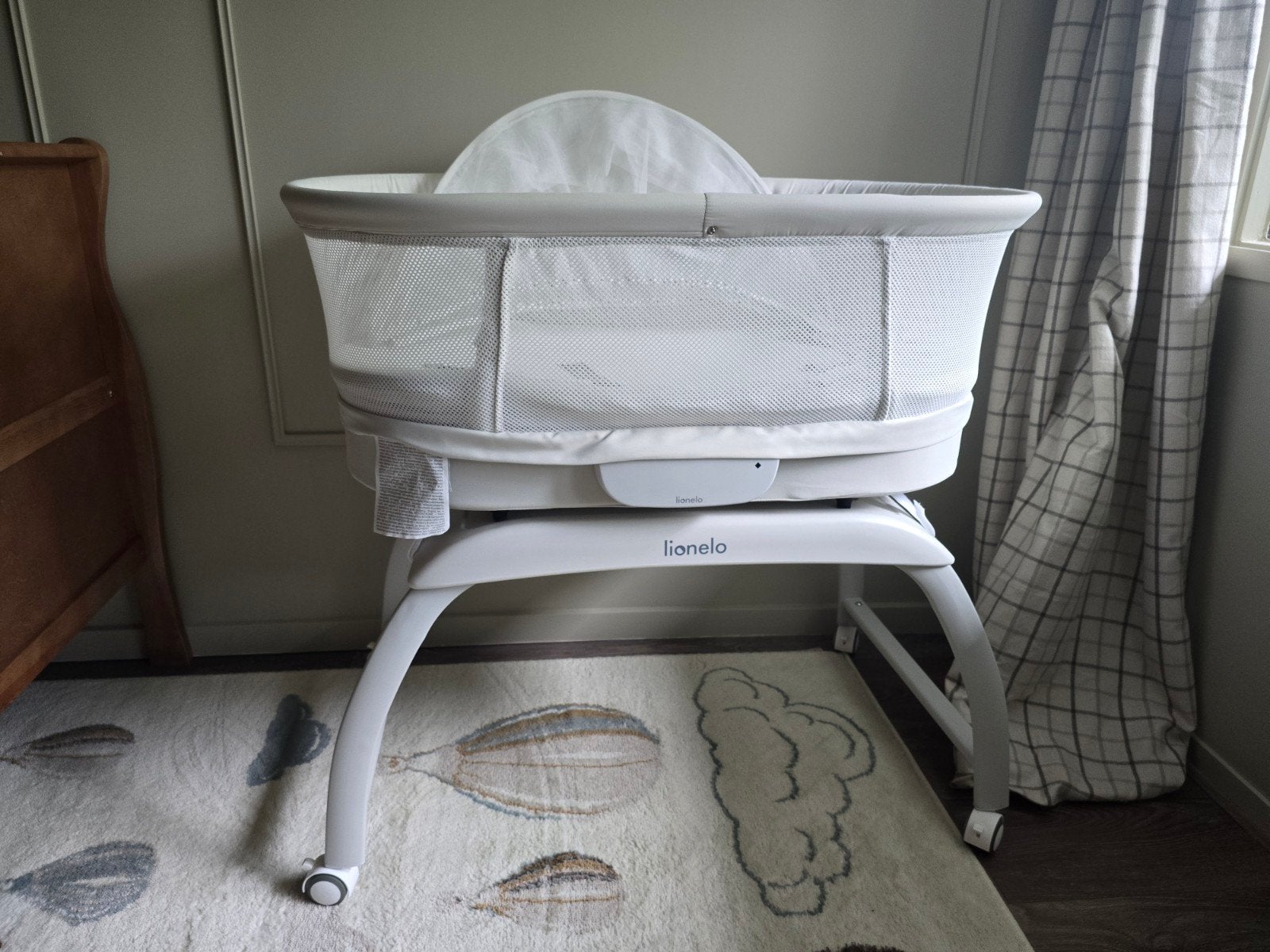 electrische wieg lionelo coral white, Kinderen en Baby's, Babywiegjes en Ledikanten, Ophalen, Zo goed als nieuw, Wieg