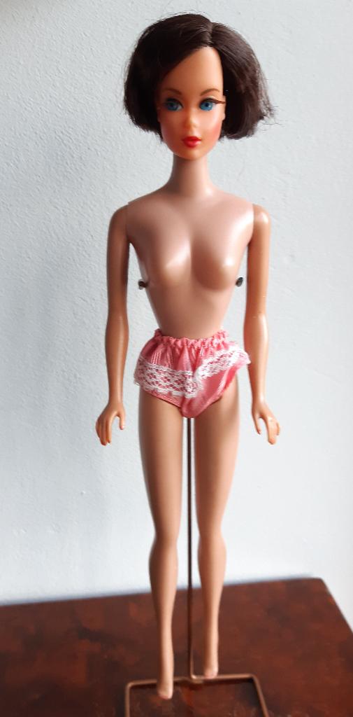 Vintage Barbie mod Hair Fair, Ophalen of Verzenden, Zo goed als nieuw, Fashion Doll