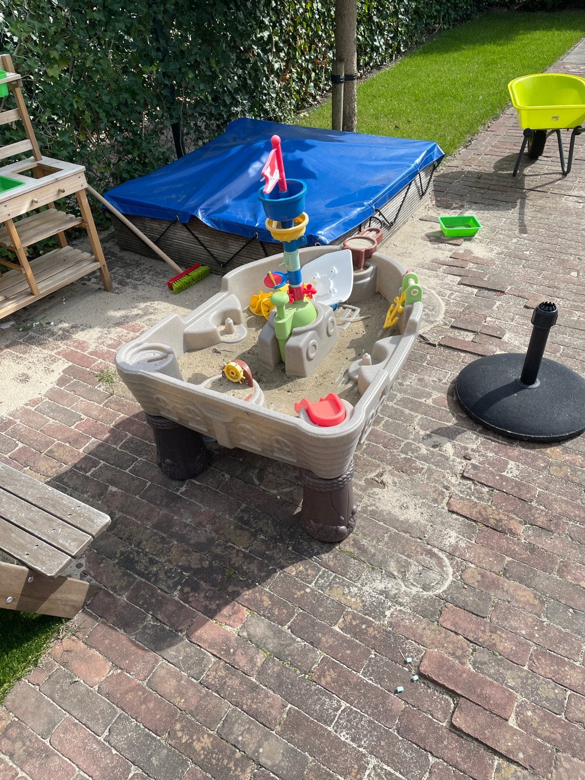 Little Tikes zand- en watertafel - gratis op te halen, Ophalen, Gebruikt