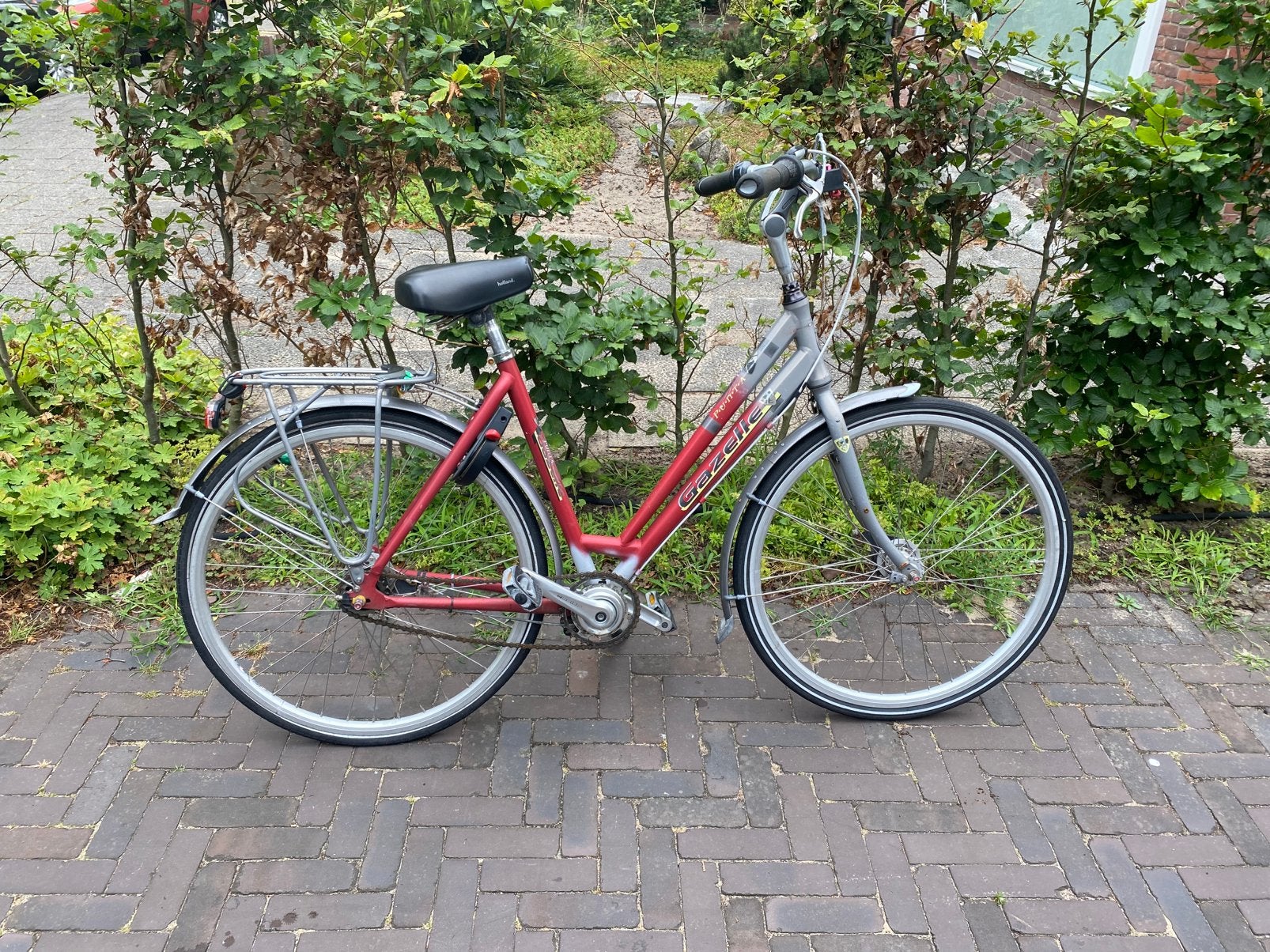 Rode gazelle dames, Ophalen, Zo goed als nieuw, Gazelle