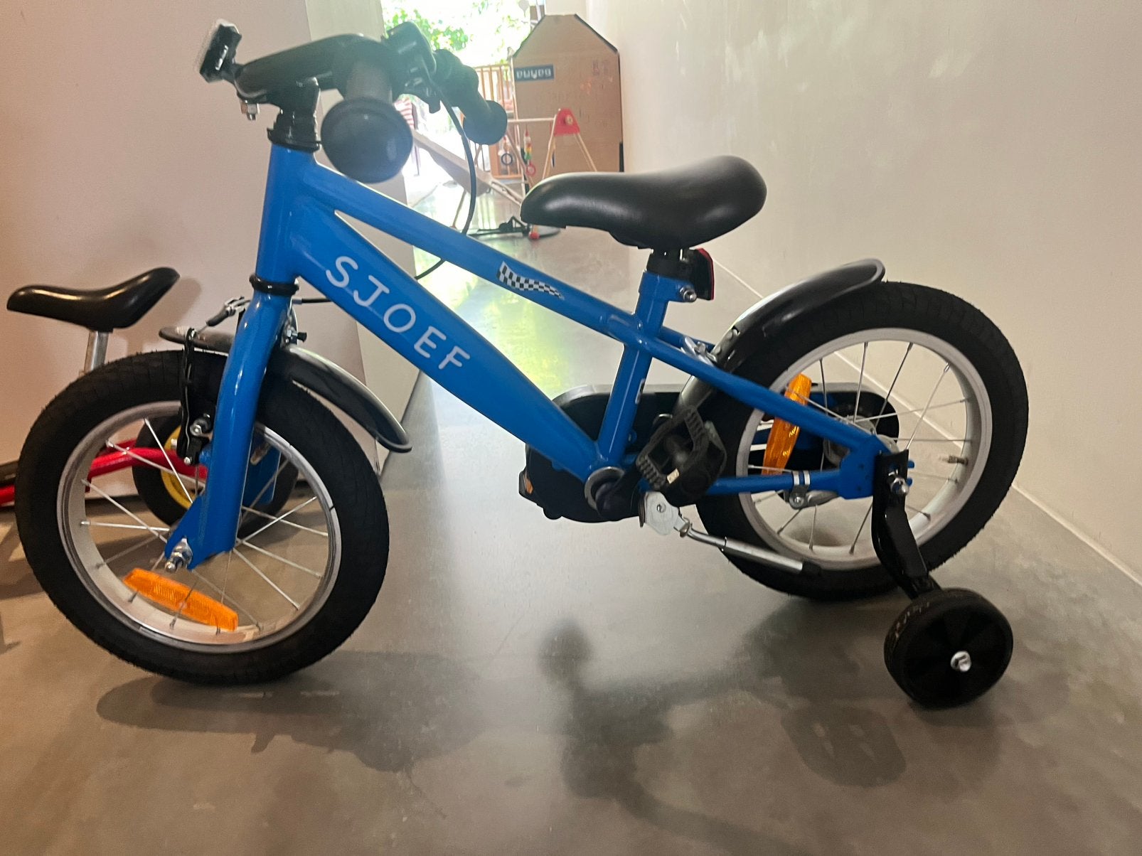 Fiets peuter Sjoef 3/4 jaar, Ophalen of Verzenden, Zo goed als nieuw, Minder dan 16 inch