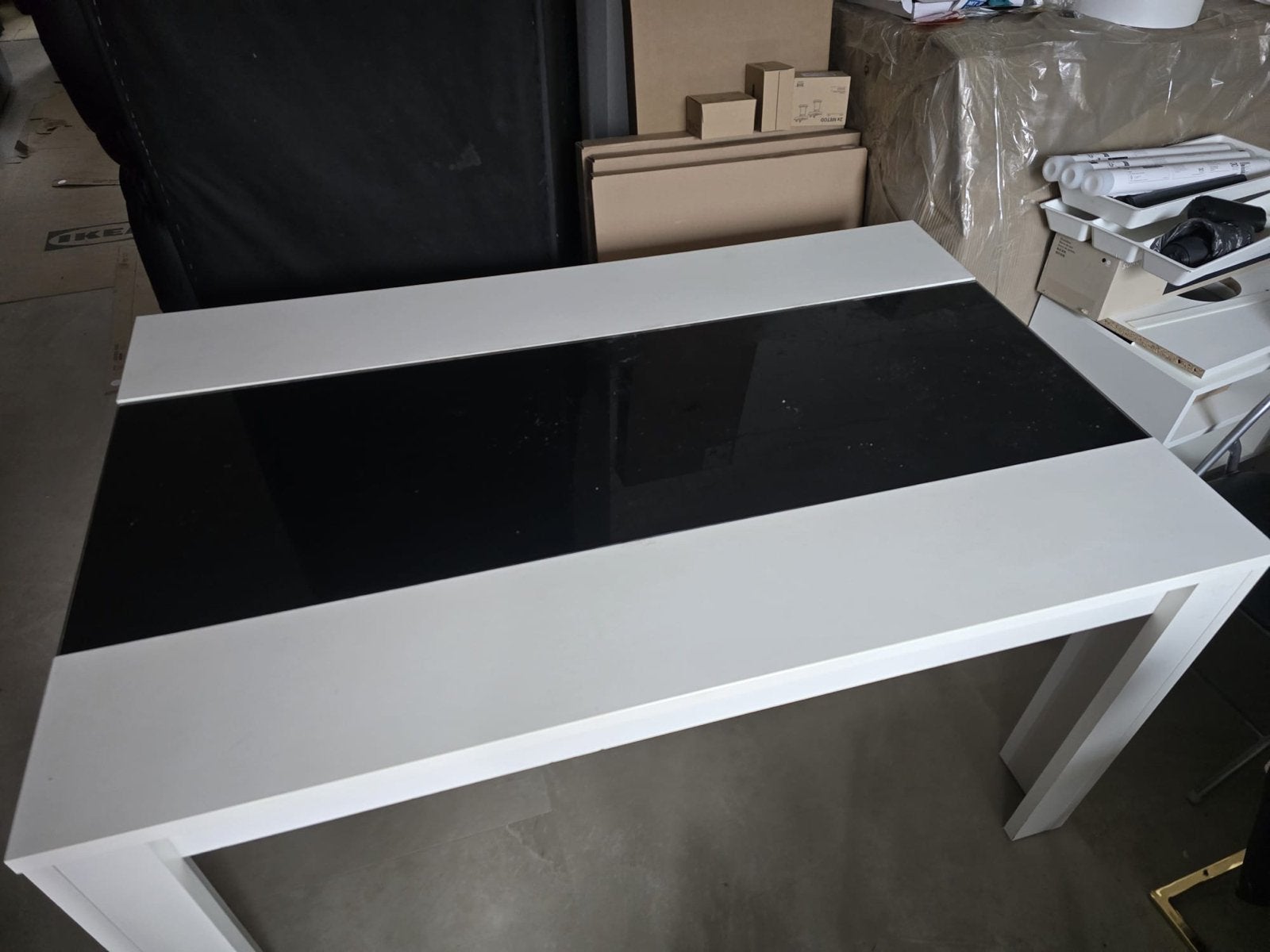 Mooie tafel voor een gezellig huis, Kunststof, Gebruikt, 100 tot 150 cm, Vier personen