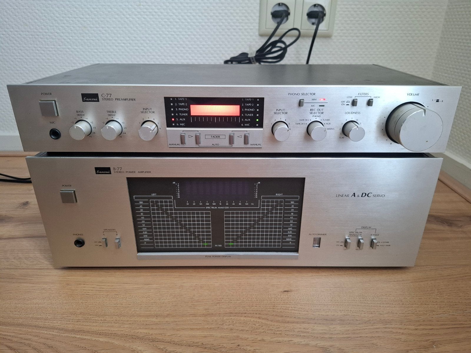 Sansui C-77 + B-77 pre + power amplifier - serviced+ boekjes, Audio, Tv en Foto, Versterkers en Receivers, Ophalen, Stereo, Overige merken