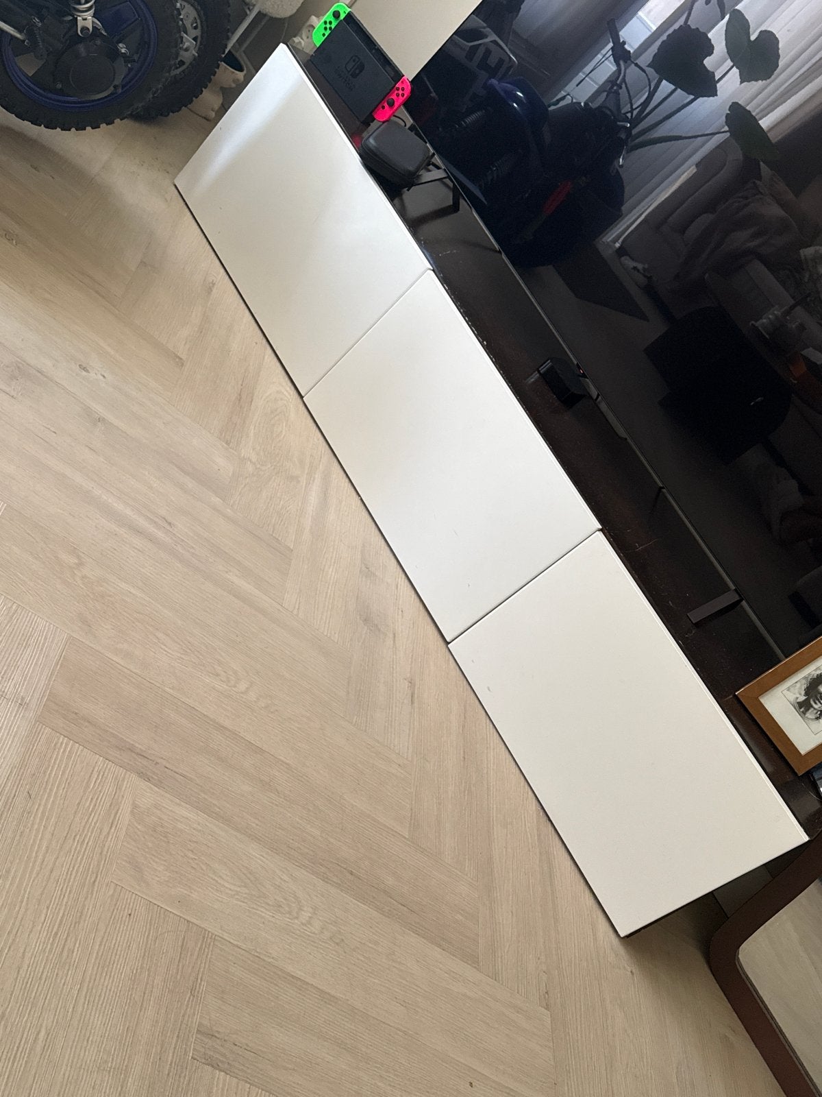 IKEA TV-meubel wit met opbergruimte, Huis en Inrichting, Kasten | Televisiemeubels, Ophalen, Overige materialen, Gebruikt, 150 tot 200 cm