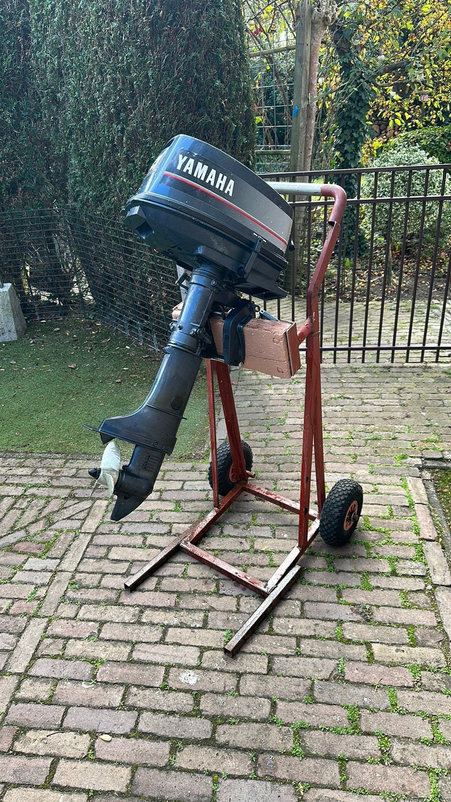 Sterke en verrijdbare buitenboordmotorsteun/ophanging ips., Ophalen, Zo goed als nieuw, Overige typen, Motorboot