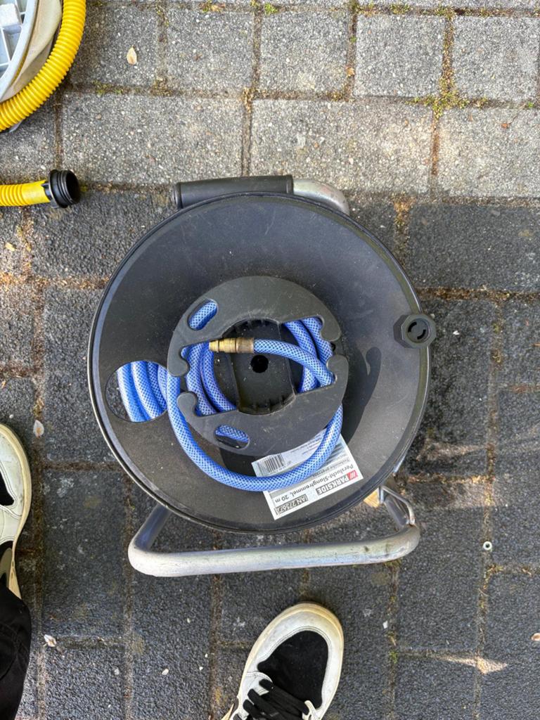 Compersor slang op haspel, 100 liter of meer, Ophalen of Verzenden, Zo goed als nieuw, Minder dan 200 liter/min