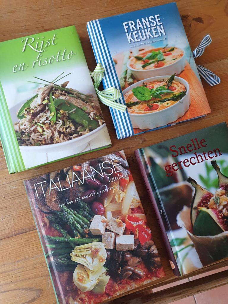 4 kookboeken Parragon: rijst, snel, Italiaans en frans, Boeken, Kookboeken, Ophalen of Verzenden, Zo goed als nieuw, Italië